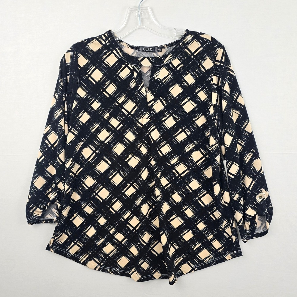 Cure Print Crew Keyhole Neckline Roll Tab 3/4 Sleeve Women Top Black Beige M New